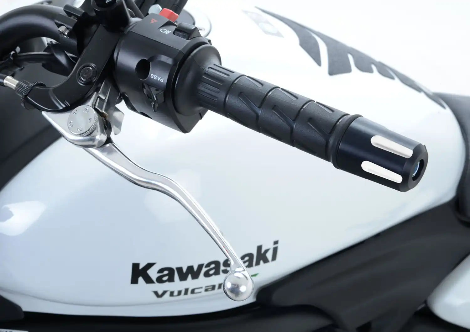 R&G Bar End Sliders - Kawasaki Vulcan S/Cafe Racer (2015 - Onwards)