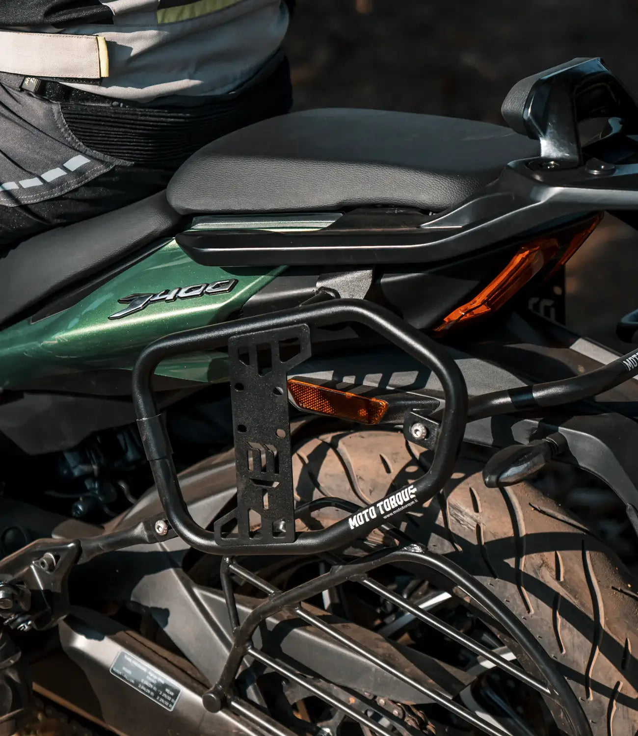 Moto Torque Saddle Stay For Dominar