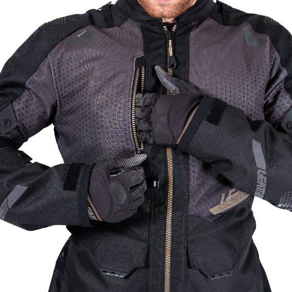 Leatt ADV Flow tour 5.5 Riding Jacket Stealth