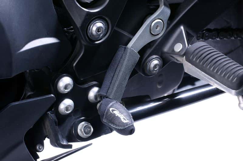 Buy Puig universal shoe protector at Riderz Planet