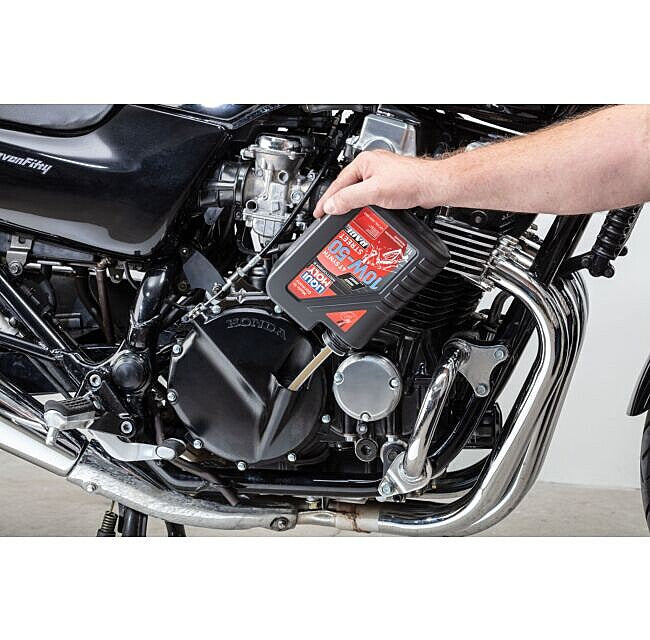 Buy Liqui Moly engine oil at Riderz Planet